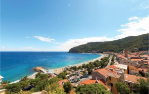 Stunning Apartment In Varazze With Wifi
